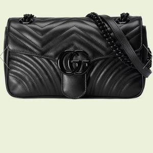 gg marmont small matelassé shoulder bag black with black hardware